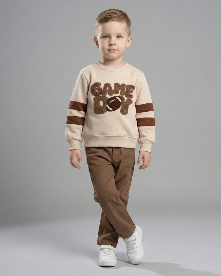 Game Day Football Set Beige - Boy (Brown Jeans)