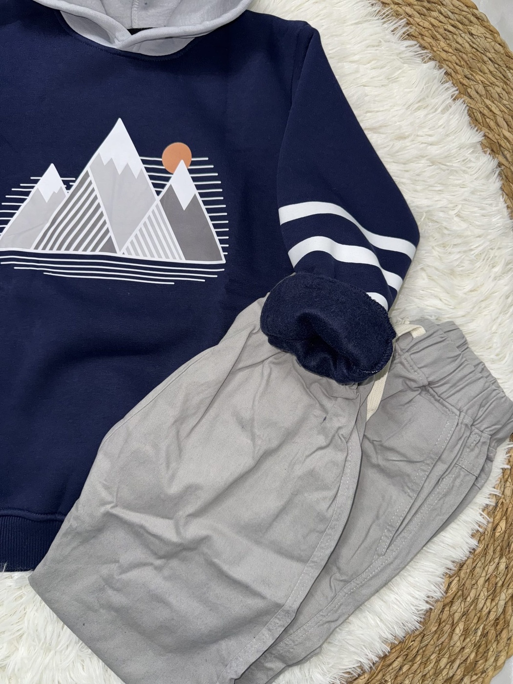 Mountain Graphic Hoodie Set Navy - Boy (Striped Sleeves & Grey Pants)