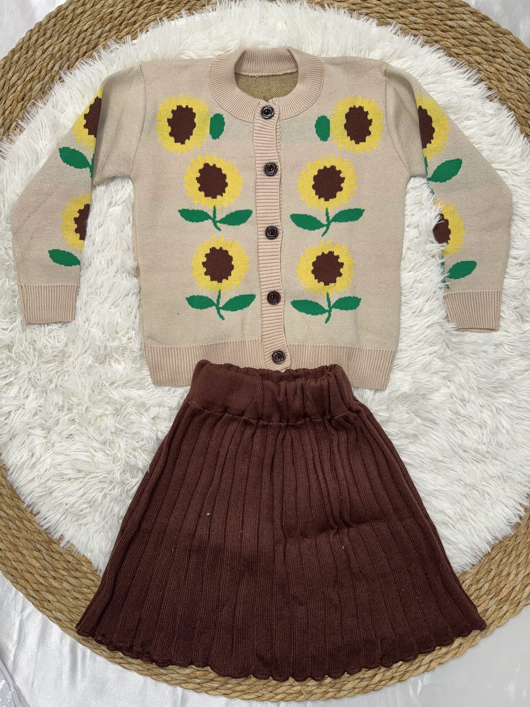 Sunflower 3-Piece Set Beige - Girl ("Sun Flower" Inner Shirt)