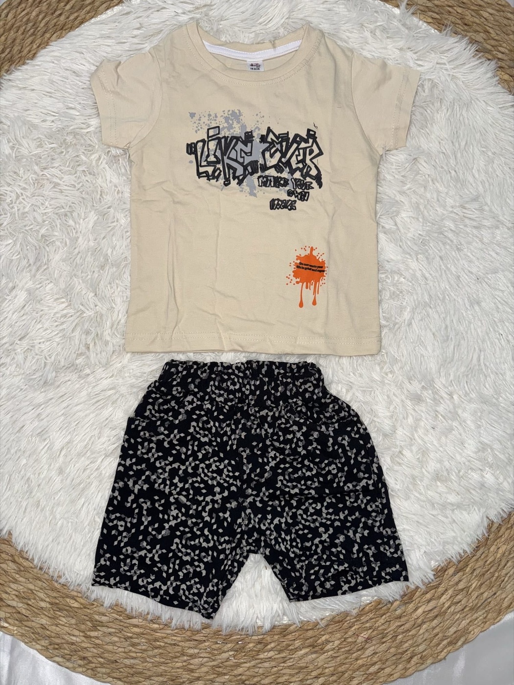 Graffiti Beige Shorts Set - Boy (Speckled Shorts)-24M