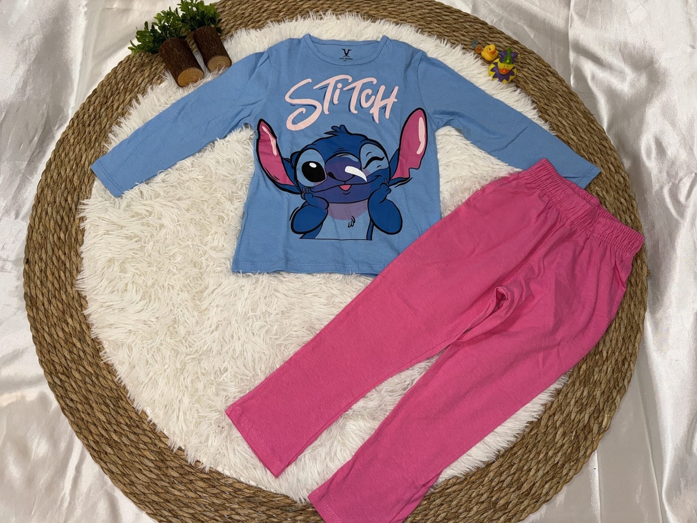 Stitch Blue Set - Girl (Back Graphic)