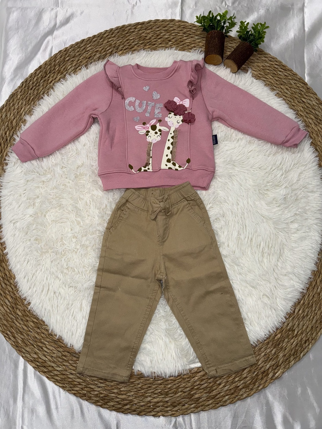Cute Giraffe Set Dusty Pink - Girl (Beige Twill Pants)