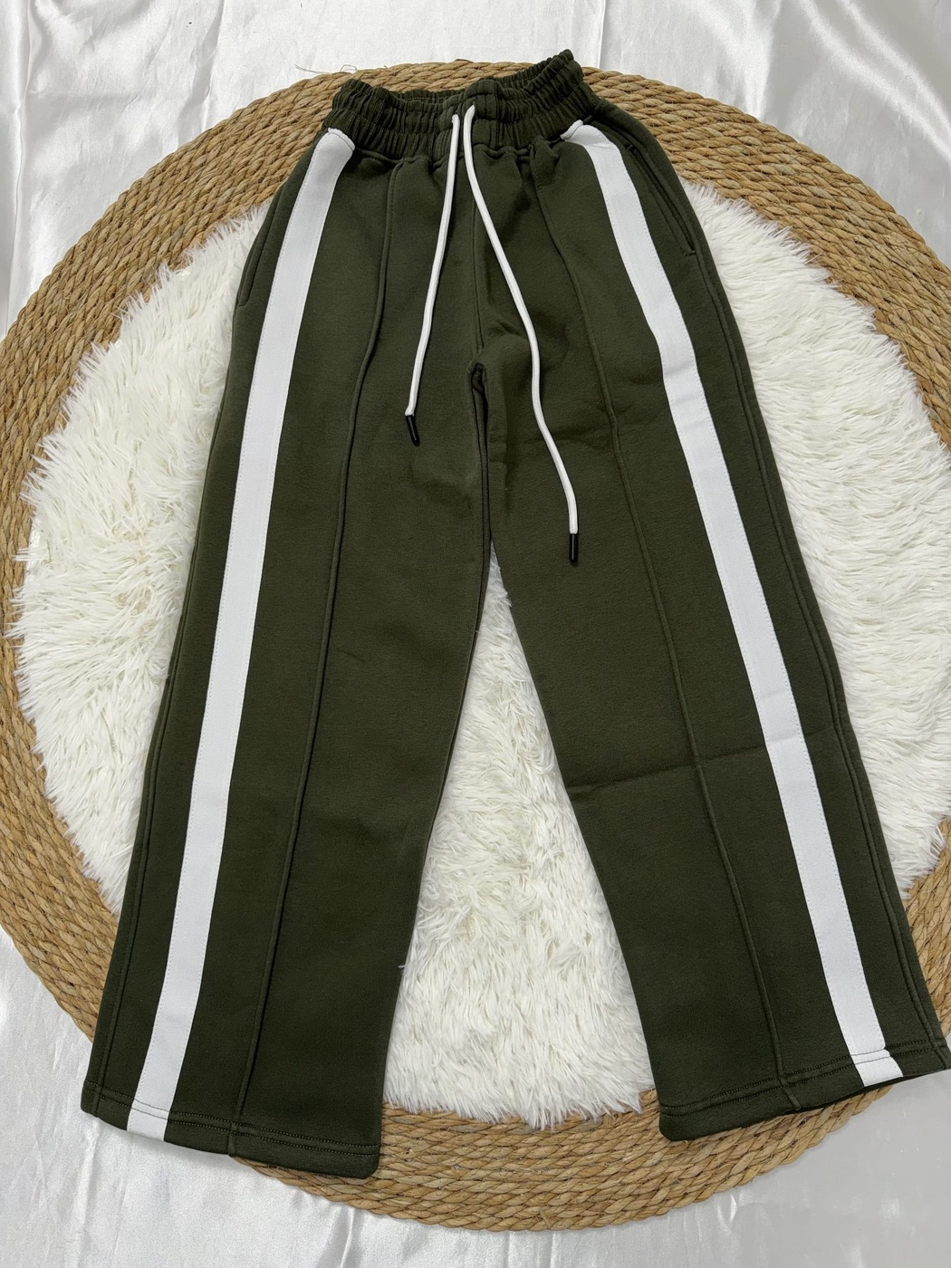 Shine Tracksuit Set Olive Green - Girl (White Side Stripe Pants)