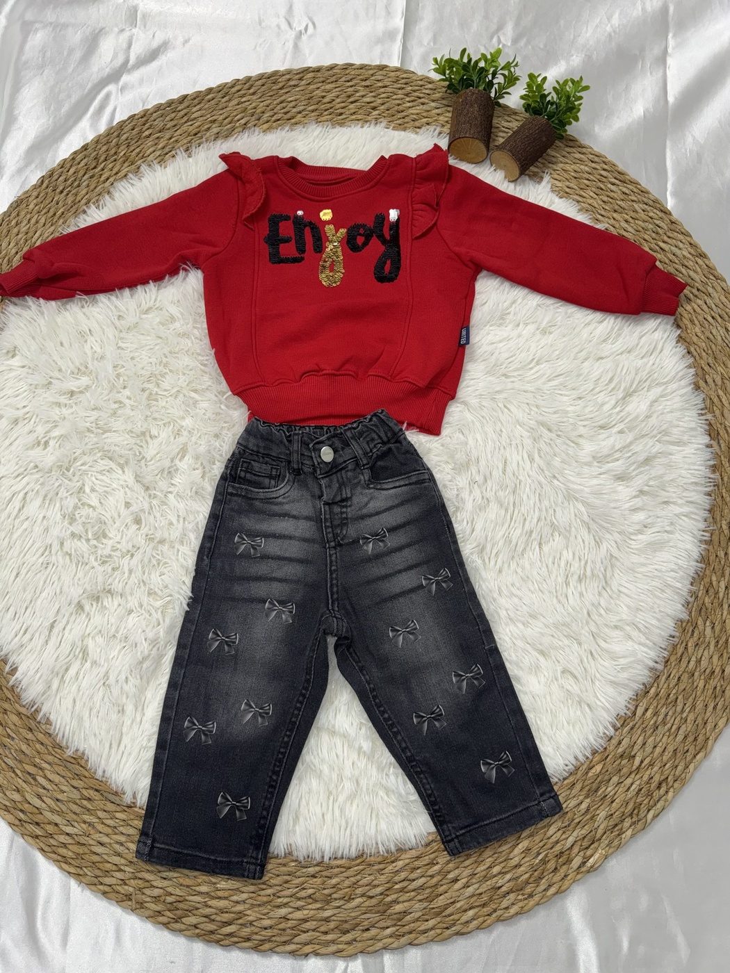Blossom Flower Set Yellow - Girl (Dark Blue Jeans)