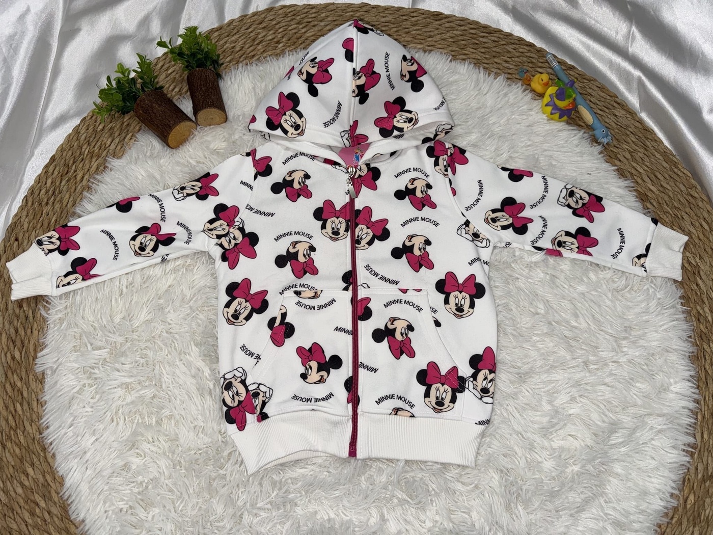 Minnie Mouse Hot Pink 3-Piece Set - Girl (Allover Print Hoodie)