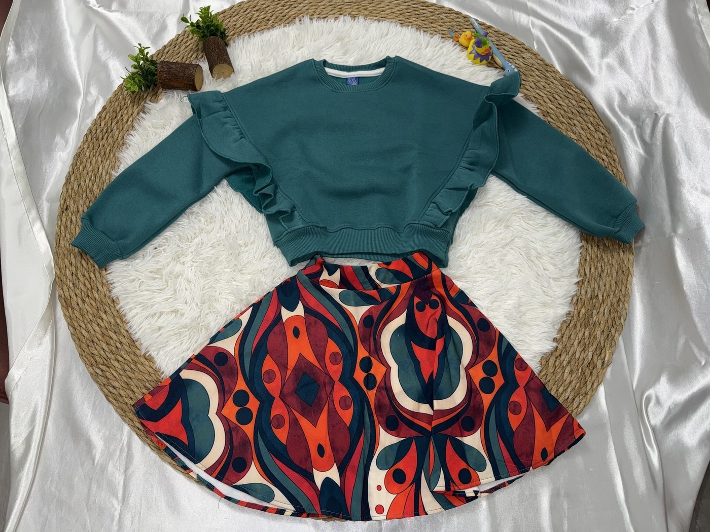 Teal Set - Girl (Abstract Skirt)