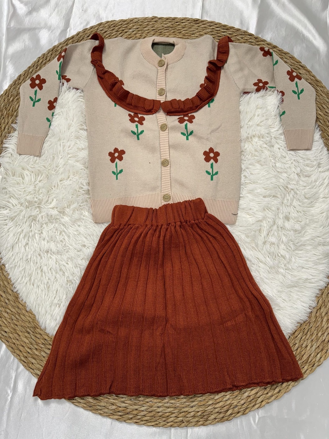 Floral Ruffle 3-Piece Set Beige - Girl ("Little Flower" Inner Shirt)