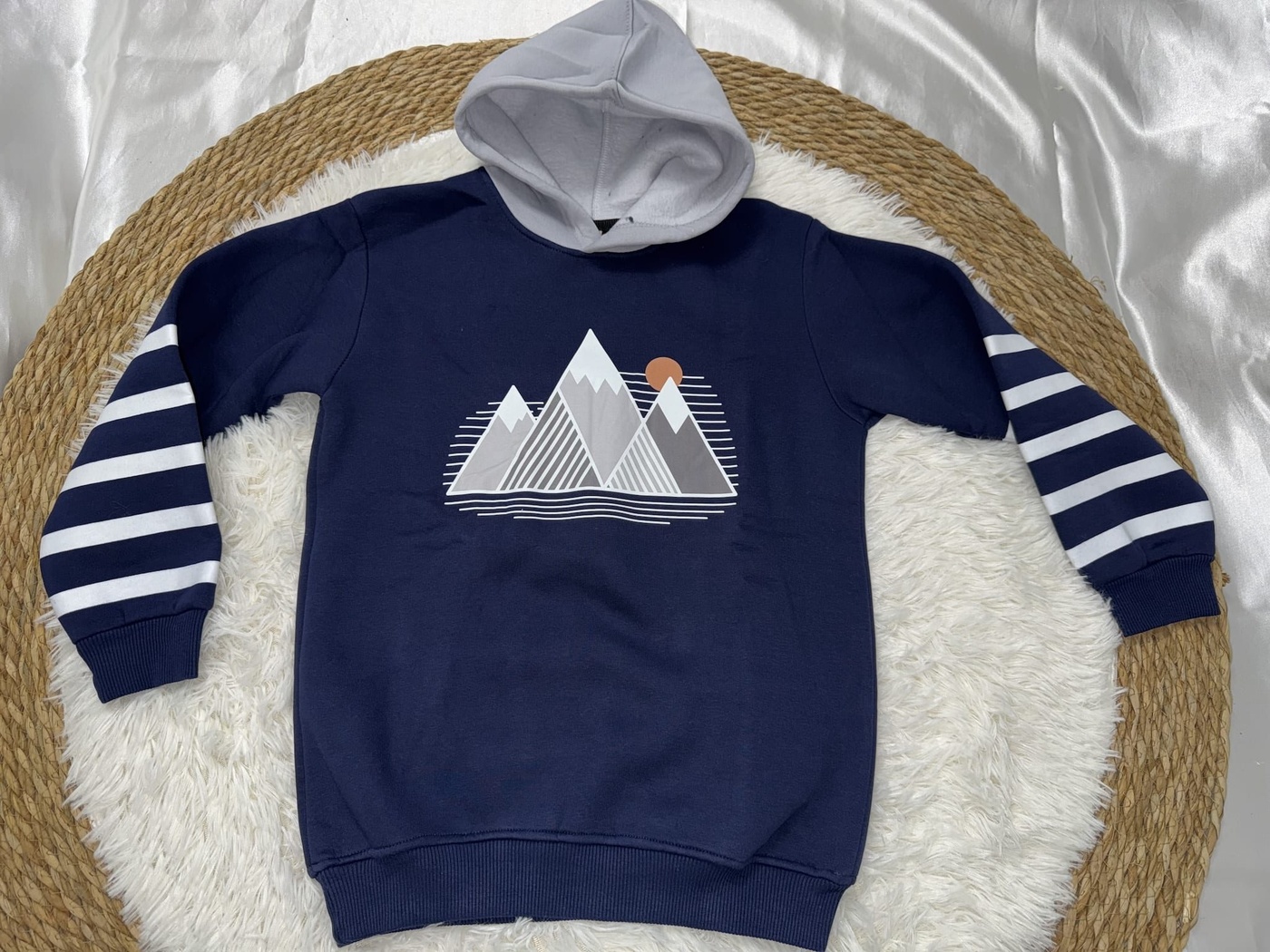 Mountain Graphic Hoodie Set Navy - Boy (Striped Sleeves & Grey Pants)