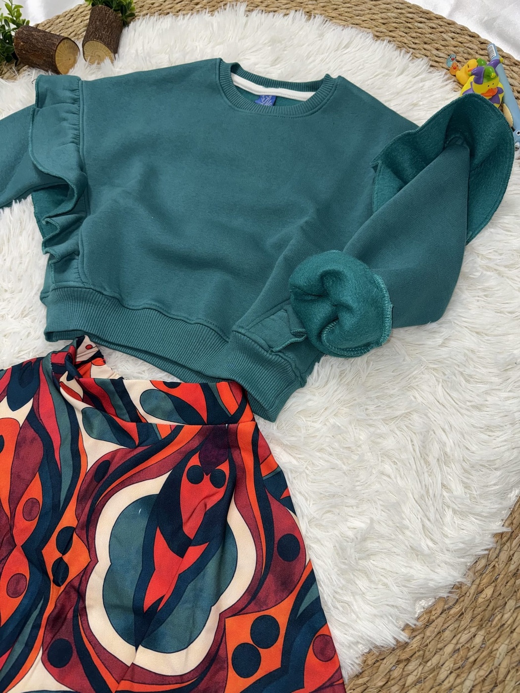 Teal Set - Girl (Abstract Skirt)