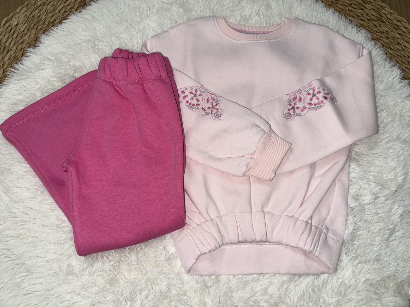 Butterfly Pink Set - Girl (Back Detail)