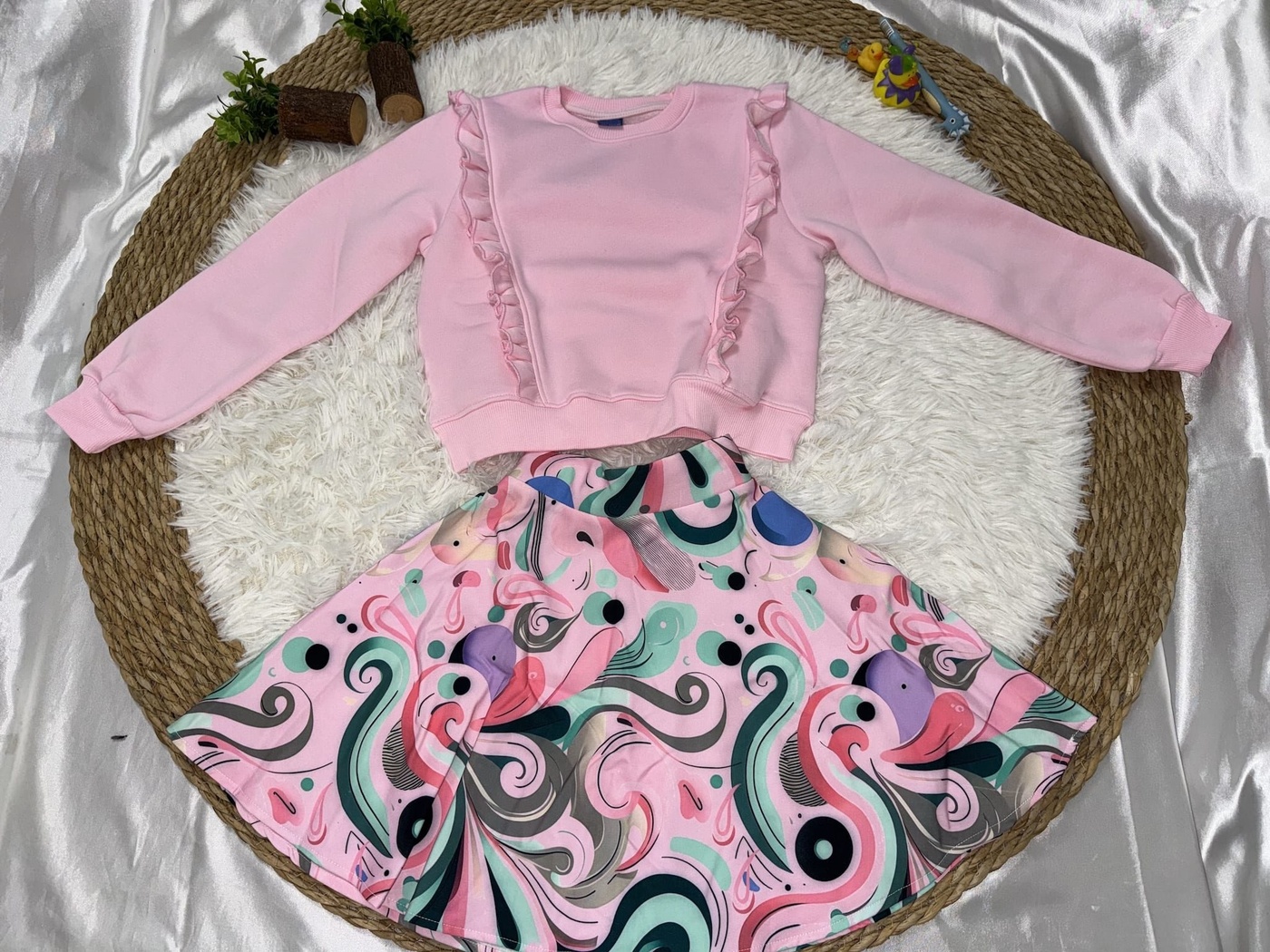 Pink Set - Girl (Abstract Skirt)