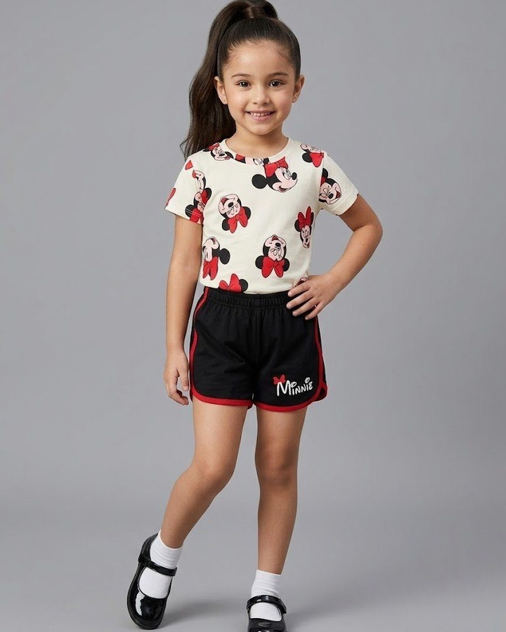 Minnie Mouse Cream Set - Girl (Black Shorts)