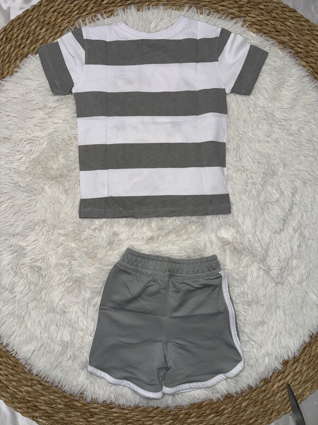 Minnie Mouse Gray Striped Shorts Set - Girl (Front Graphic)-06