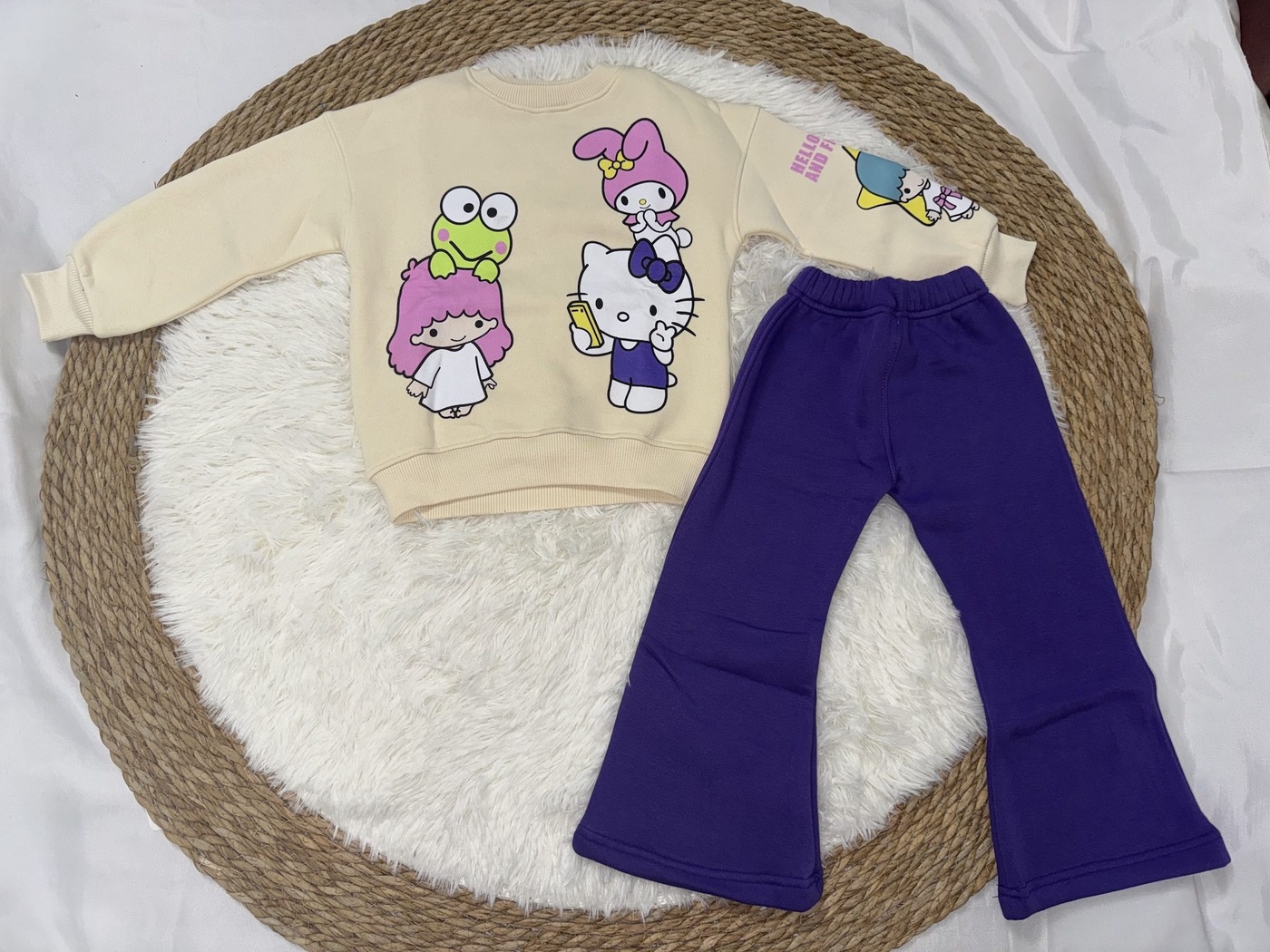 Sanrio Hello Kitty Set Cream & Purple - Girl (Flared Pants)