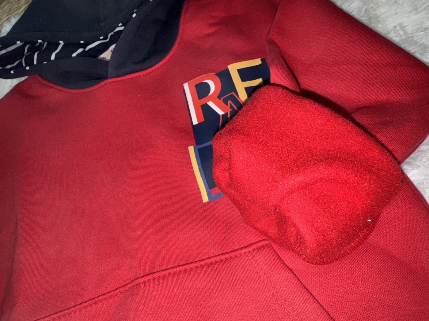 Ready Red Set - Boy (Colorblock Hood)