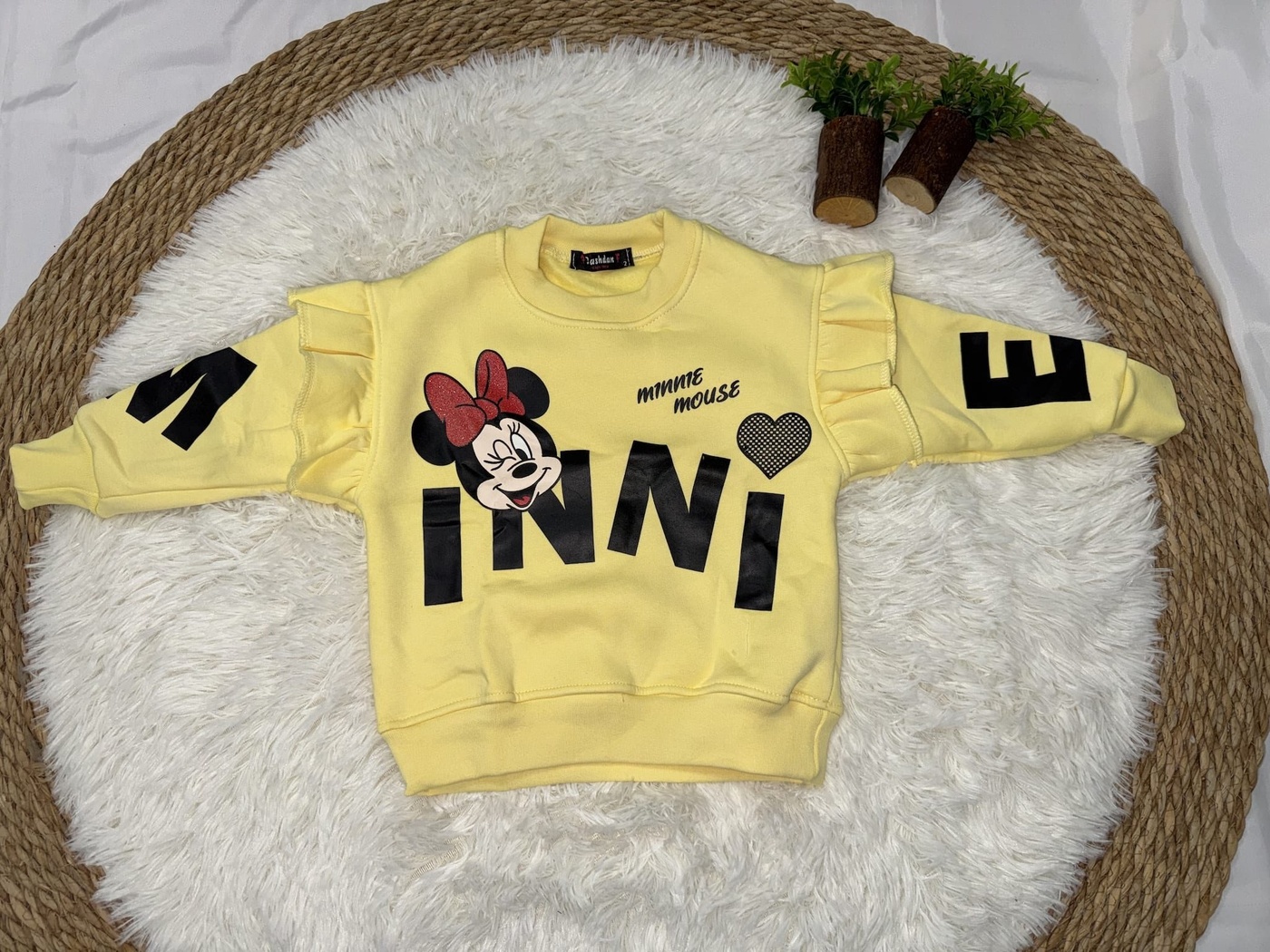 Minnie Mouse Sweatshirt Yellow - Girl (Big MINNI Letters)