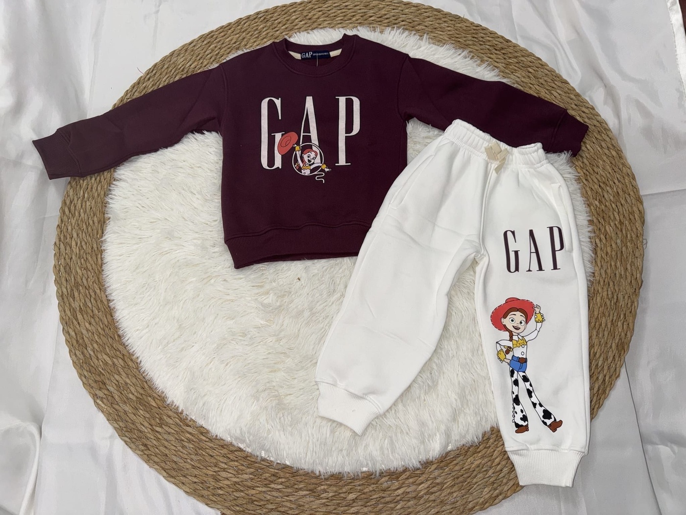 Jessie Toy Story Set Burgundy & White - Girl (Jessie Back Print)