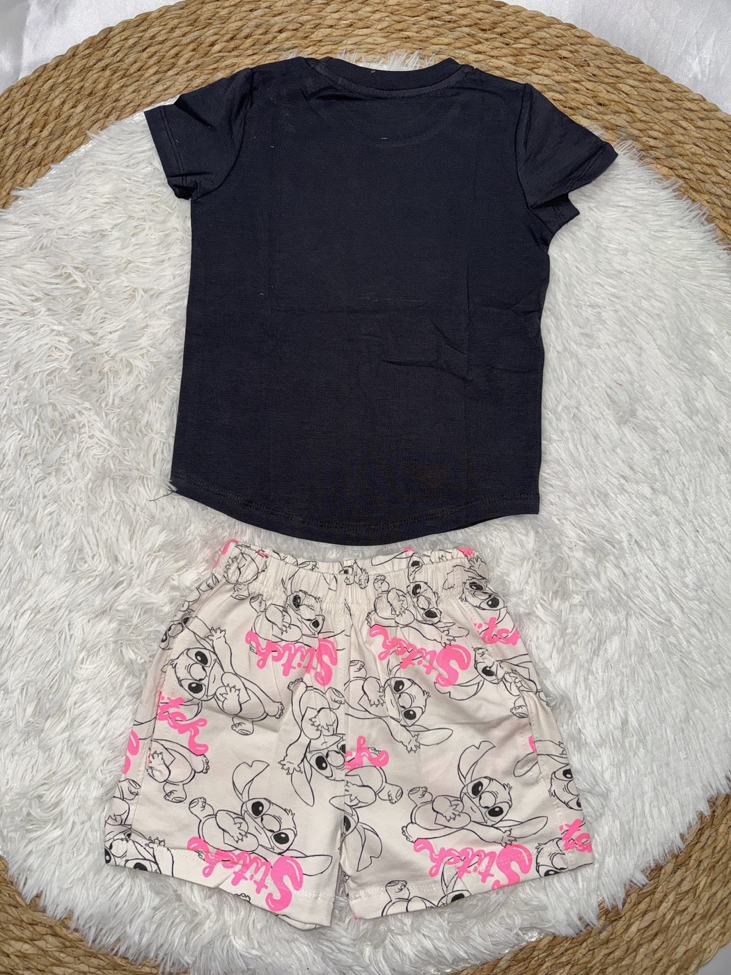 Stitch Black Shorts Set - Girl (Beige Shorts)-08