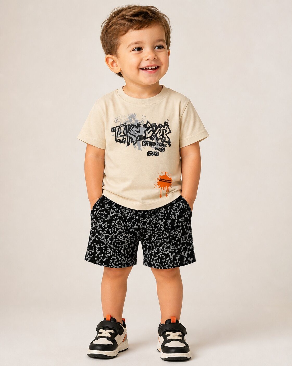 Graffiti Beige Shorts Set - Boy (Speckled Shorts)-24M